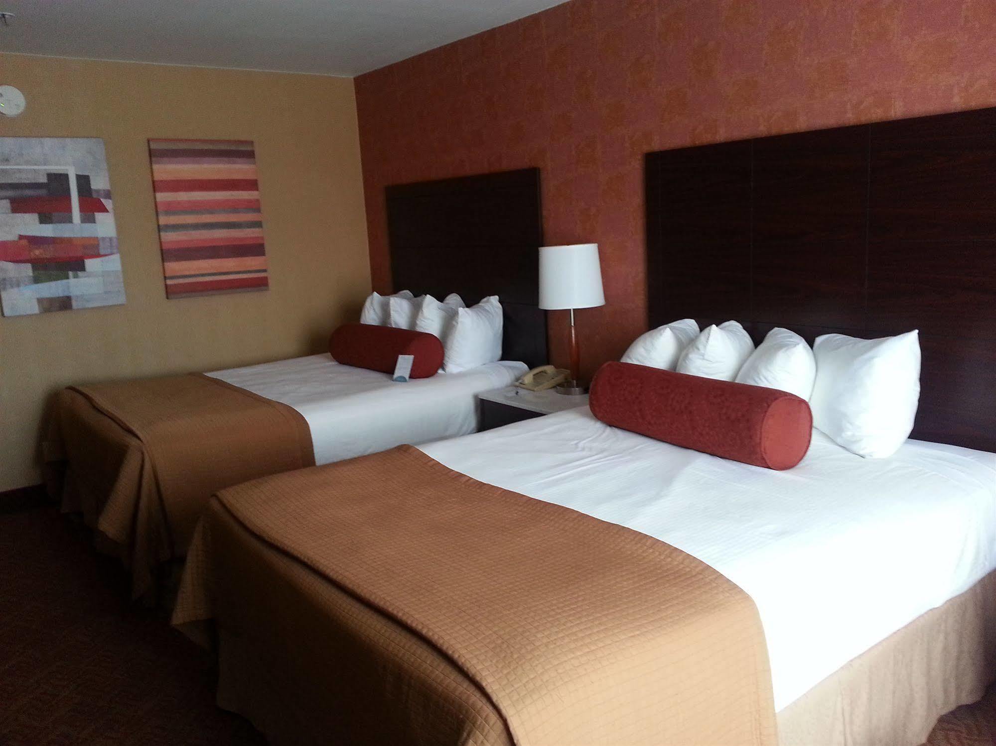Best Western Plus Rancho Cordova Inn Exterior foto